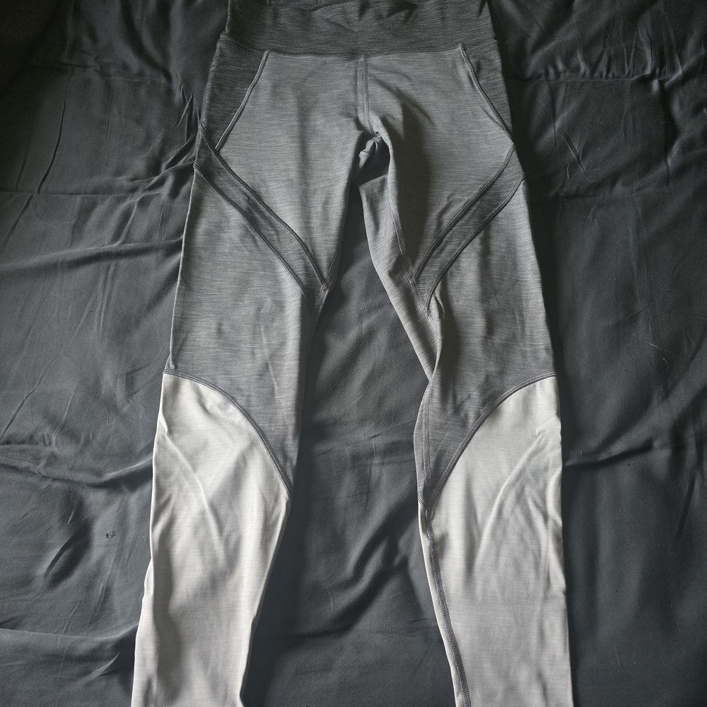 Lululemon athletica Gray and Light Gray Leggings Size 10